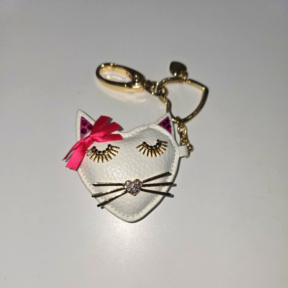 Betsey Johnson heart shaped keychain